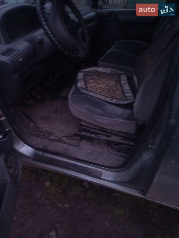 Минивэн Citroen Jumpy 2000 в Радомышле