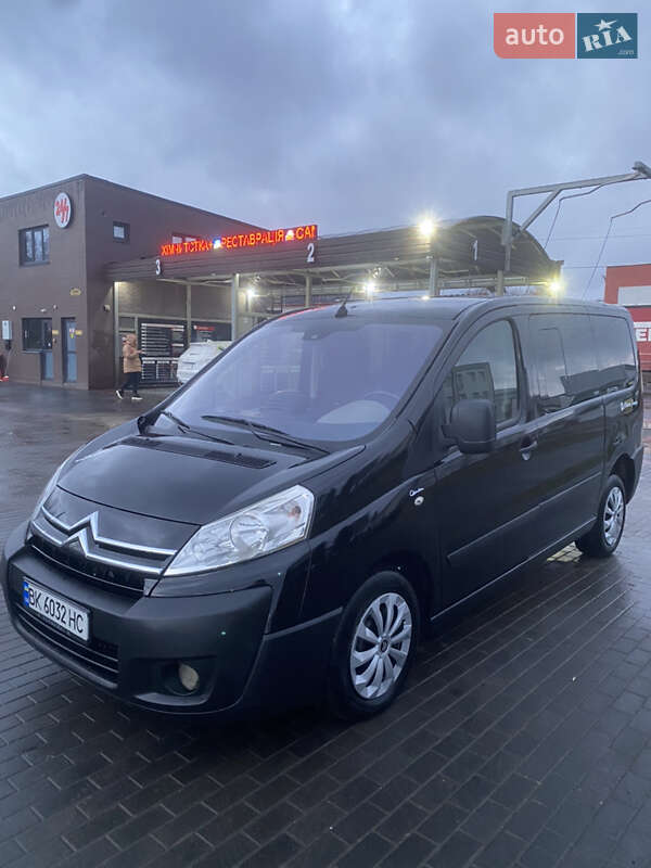 Минивэн Citroen Jumpy 2011 в Ровно фото 4 Минивэн Citroen Jumpy 2011 в Ровно