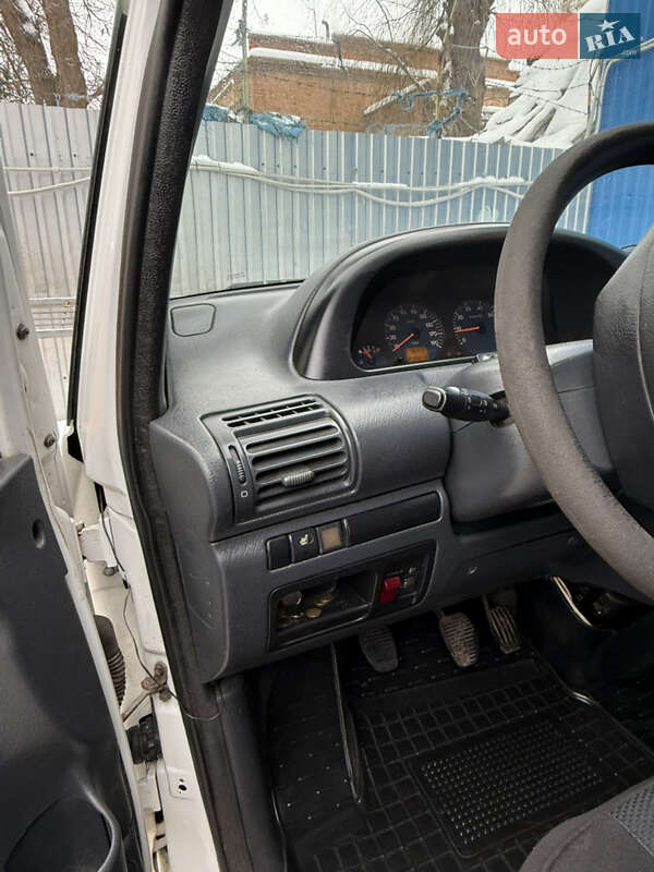 Минивэн Citroen Jumpy 2000 в Виннице фото 28 Минивэн Citroen Jumpy 2000 в Виннице