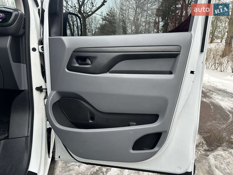 Вантажний фургон Citroen Jumpy 2019 в Дрогобичі