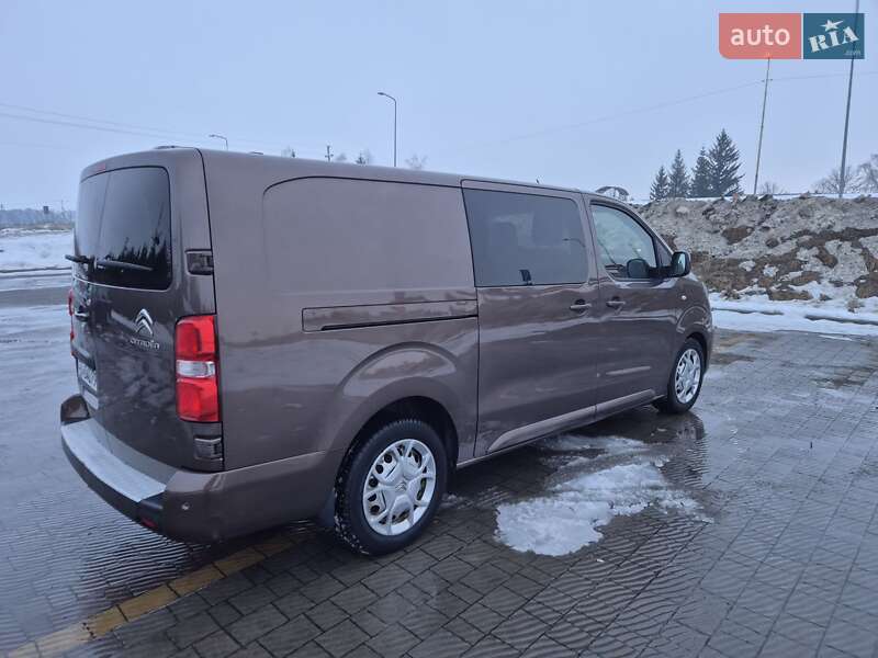 Мінівен Citroen Jumpy 2017 в Стрию