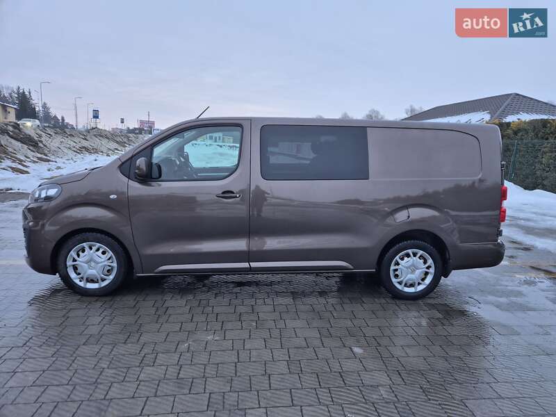 Мінівен Citroen Jumpy 2017 в Стрию