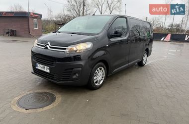 Грузопассажирский фургон Citroen Jumpy 2016 в Калуше