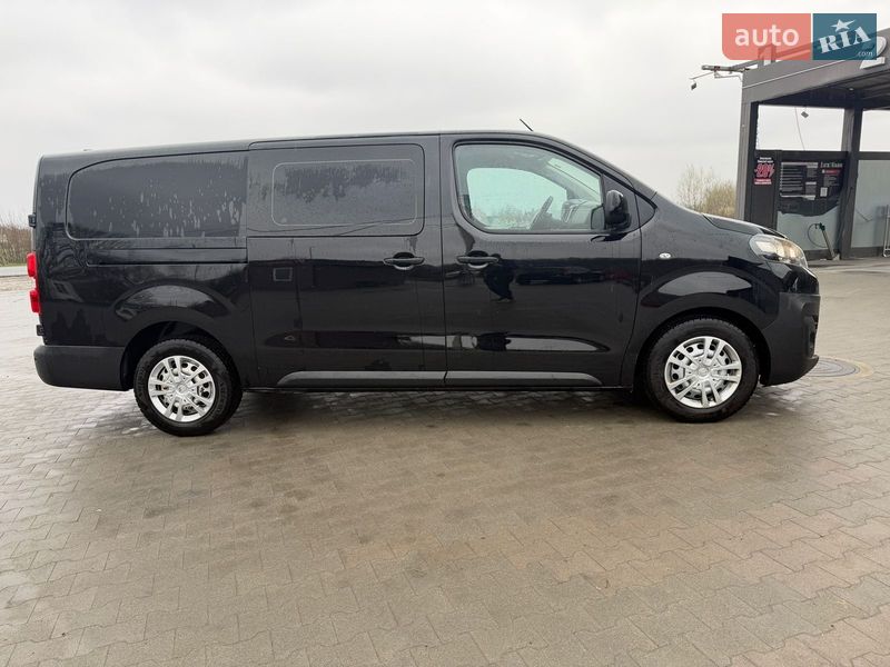Вантажопасажирський фургон Citroen Jumpy 2016 в Калуші