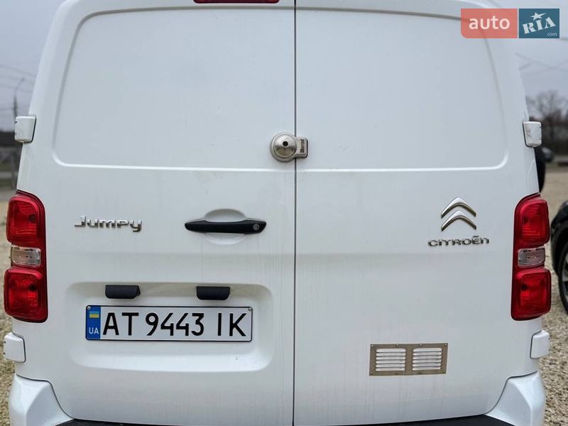 Вантажний фургон Citroen Jumpy 2018 в Івано-Франківську