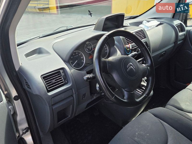 Грузопассажирский фургон Citroen Jumpy 2014 в Тернополе