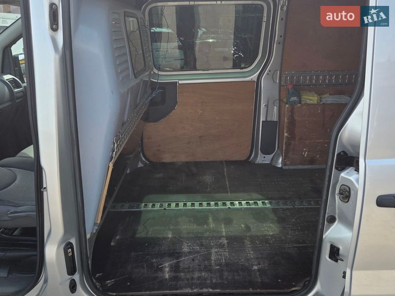 Грузопассажирский фургон Citroen Jumpy 2014 в Тернополе