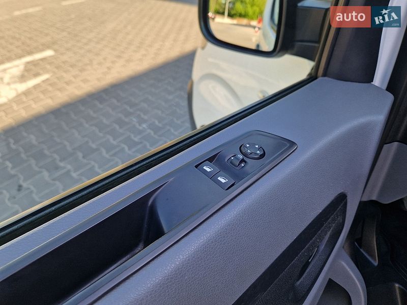 Вантажний фургон Citroen Jumpy 2017 в Вінниці