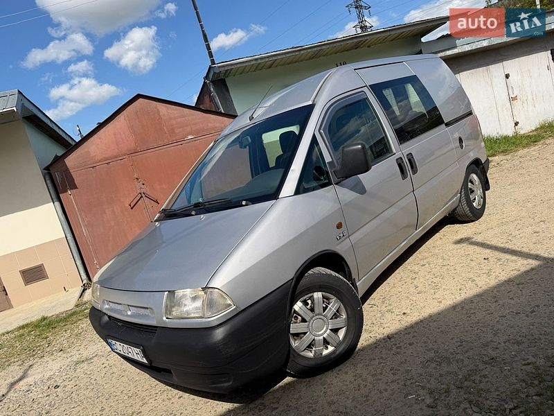 Минивэн Citroen Jumpy 2000 в Стрые
