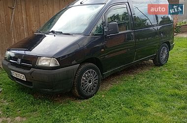 Грузовой фургон Citroen Jumpy 2000 в Снятине