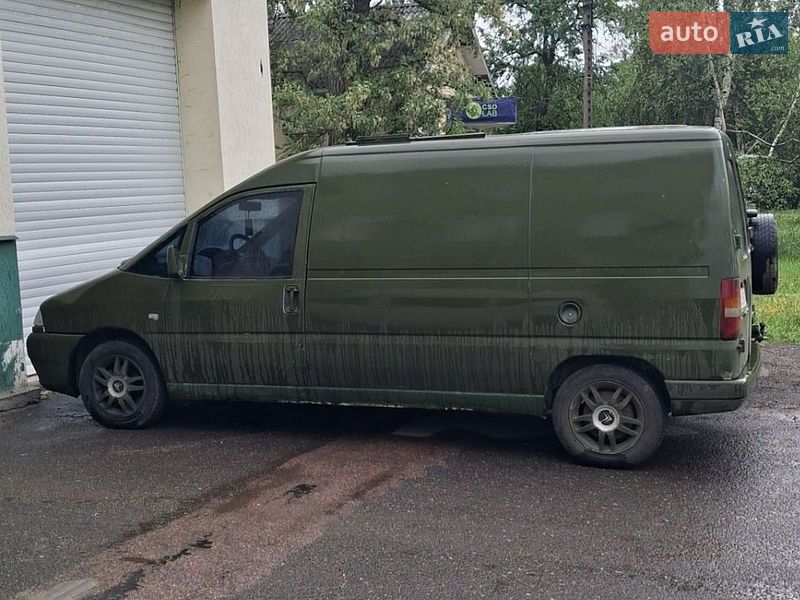 Вантажний фургон Citroen Jumpy 2002 в Краматорську