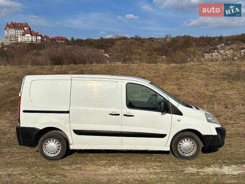 Вантажний фургон Citroen Jumpy 2008 в Івано-Франківську