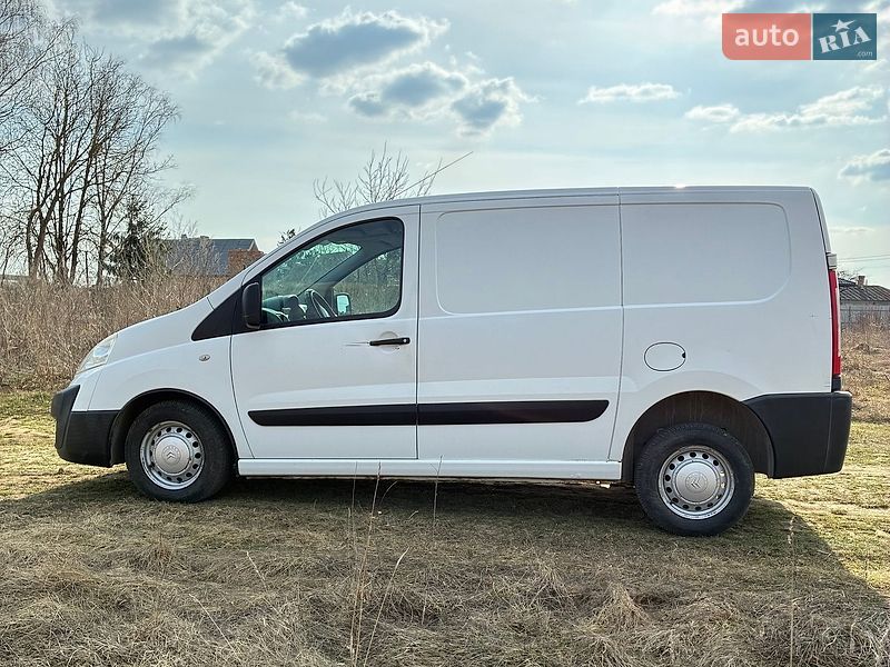 Вантажний фургон Citroen Jumpy 2008 в Івано-Франківську