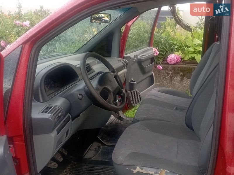 Минивэн Citroen Jumpy 2002 в Круглике