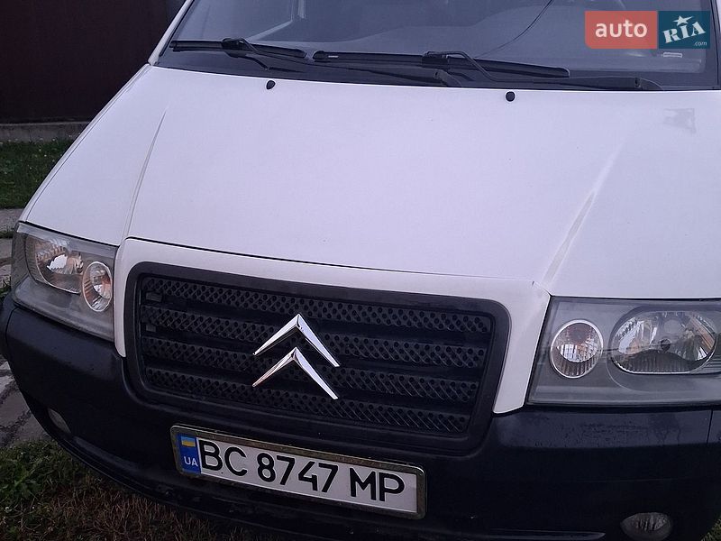 Минивэн Citroen Jumpy 2004 в Старом Самборе