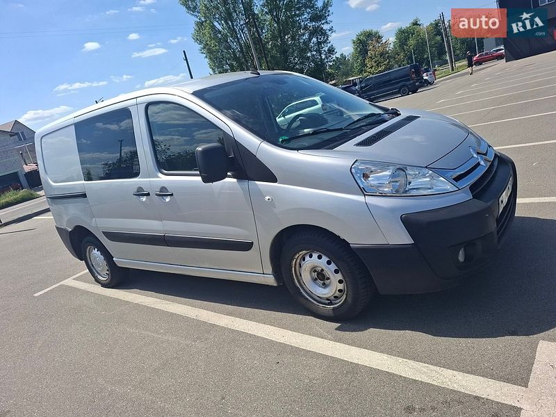 Минивэн Citroen Jumpy 2015 в Киеве фото Минивэн Citroen Jumpy 2015 в Киеве