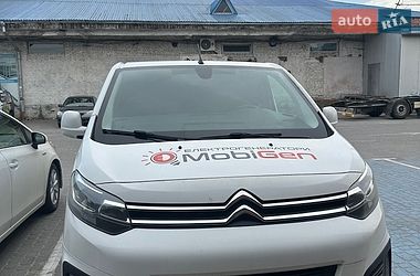 Вантажний фургон Citroen Jumpy 2018 в Львові