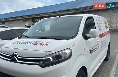 Вантажний фургон Citroen Jumpy 2018 в Львові