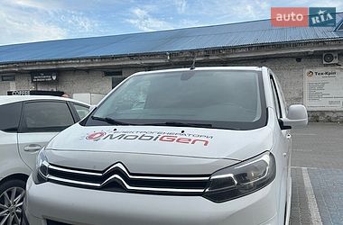 Вантажний фургон Citroen Jumpy 2018 в Львові