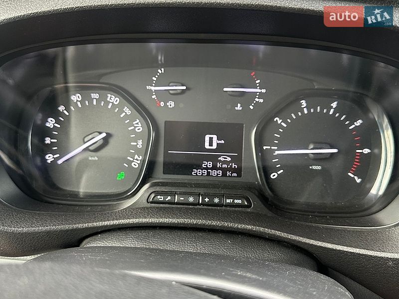 Вантажний фургон Citroen Jumpy 2018 в Львові