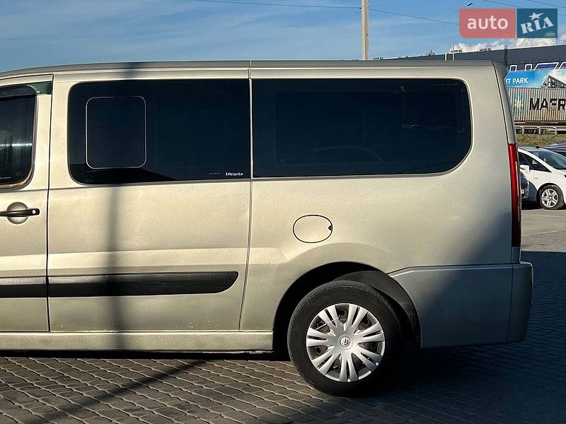 Минивэн Citroen Jumpy 2010 в Львове
