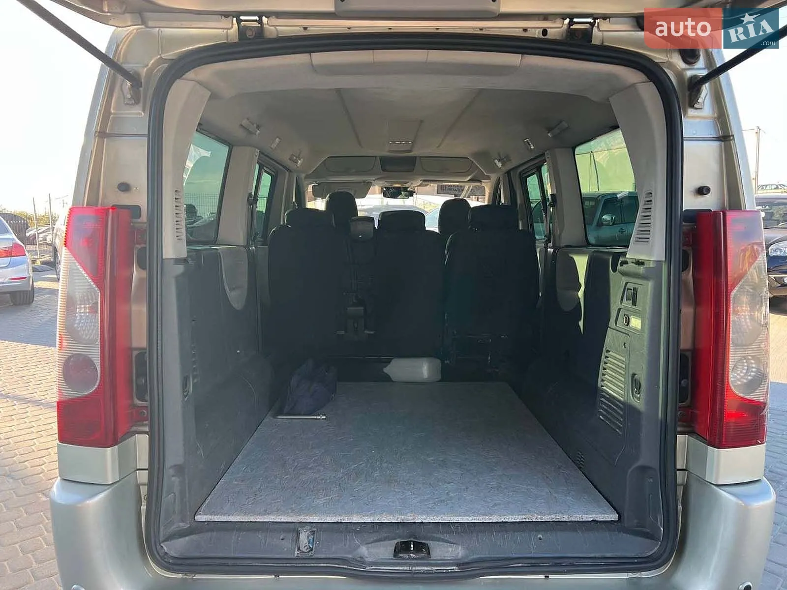 2010 Citroen Jumpy - мініатюра 30