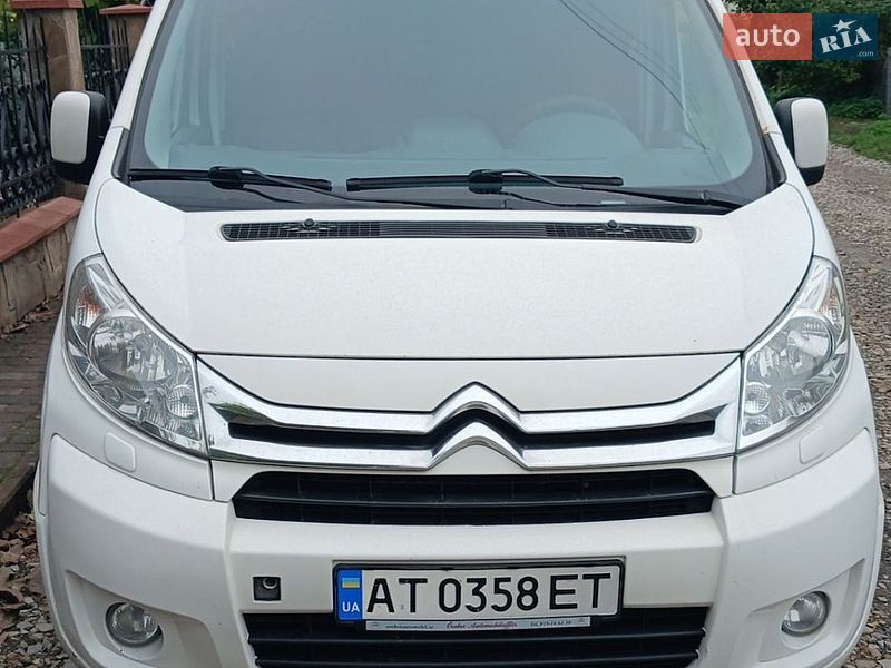 Грузовой фургон Citroen Jumpy 2015 в Бурштыне