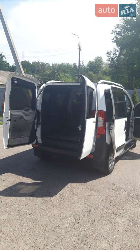 Купе Citroen Nemo 2011 в Смілі