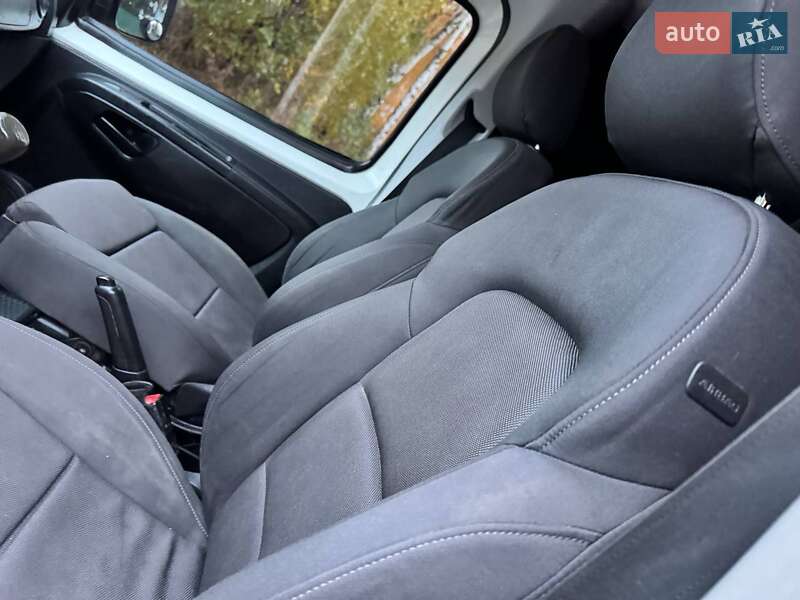 Мінівен Citroen Nemo 2012 в Охтирці