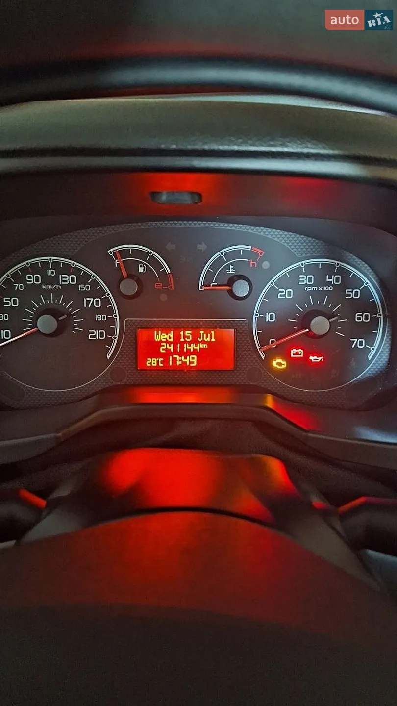 2011 Citroen Nemo - мініатюра 2