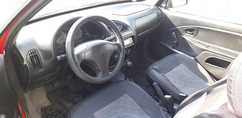 Хетчбек Citroen Saxo 1997 в Києві
