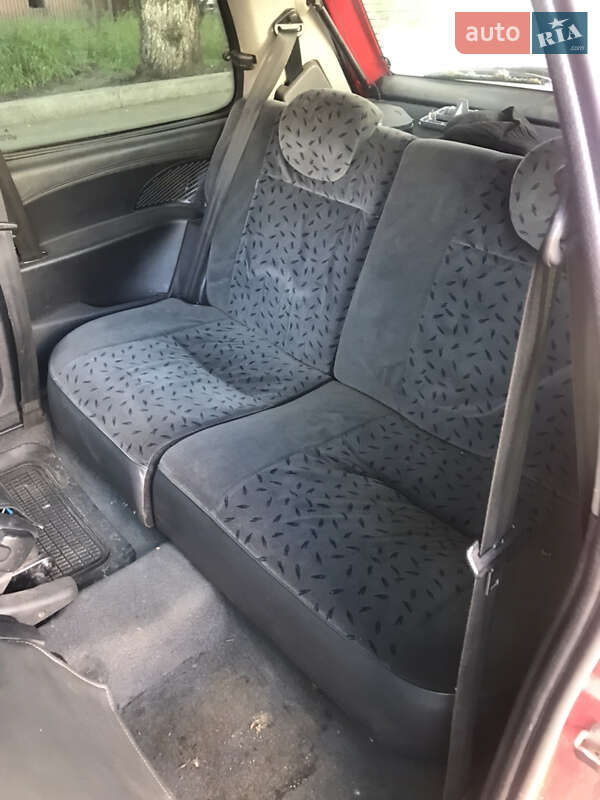 Хетчбек Citroen Saxo 1999 в Києві