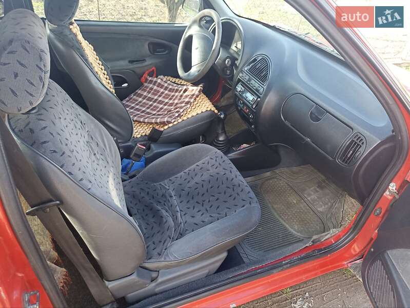 Хэтчбек Citroen Saxo 1999 в Новом Роздоле