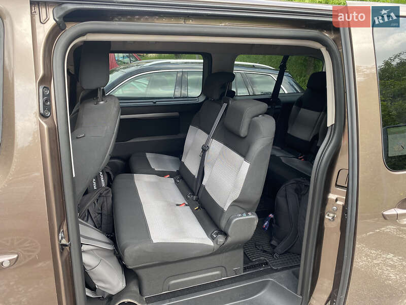 Минивэн Citroen SpaceTourer 2018 в Киеве