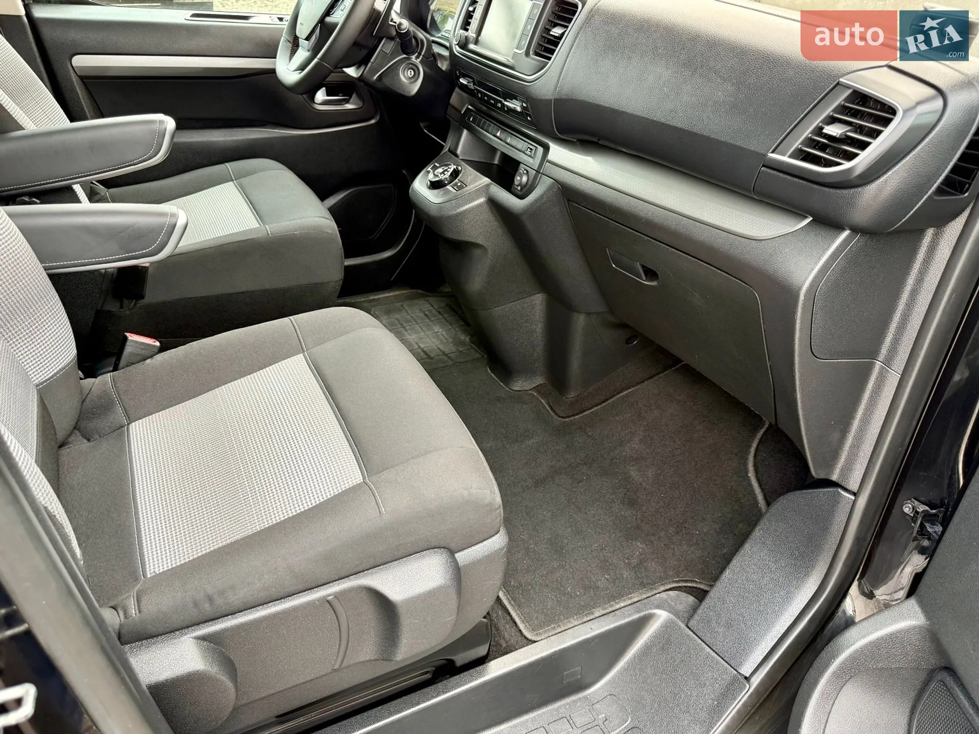 2017 Citroen Spacetourer - мініатюра 95