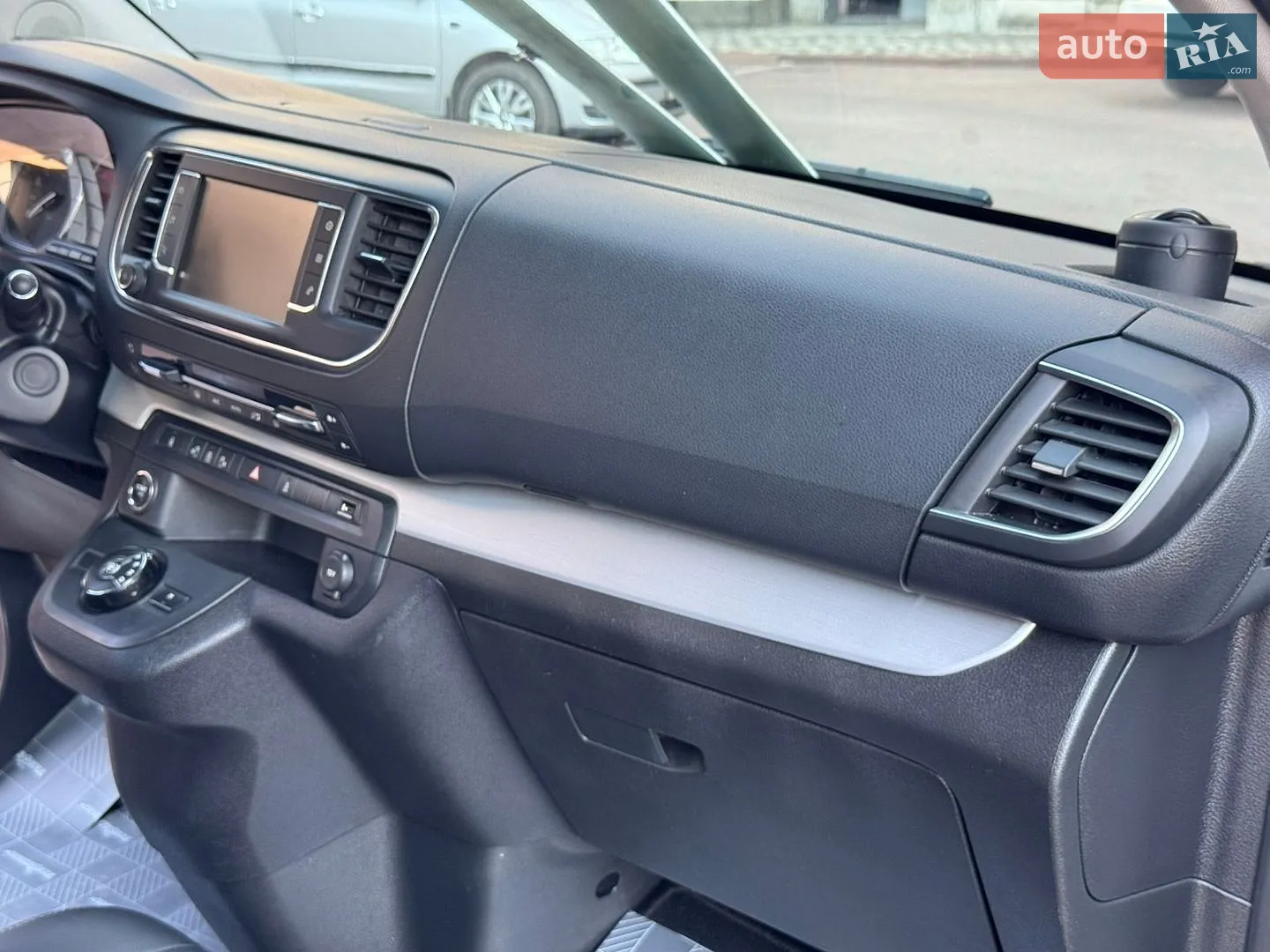 2017 Citroen Spacetourer - мініатюра 135