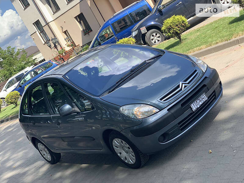 Універсал Citroen Xsara Picasso 2010 в Стрию