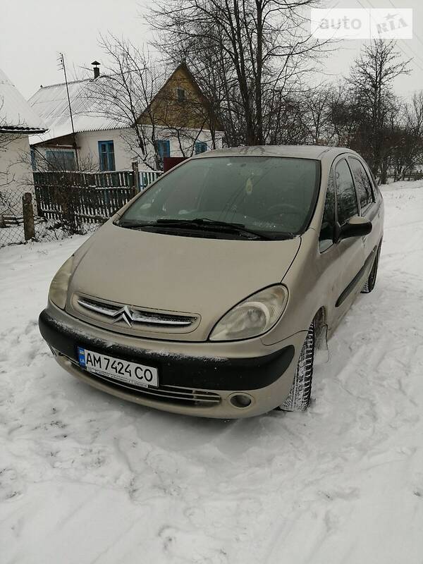 Минивэн Citroen Xsara Picasso 2003 в Звягеле