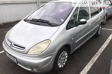 Минивэн Citroen Xsara Picasso 2002 в 