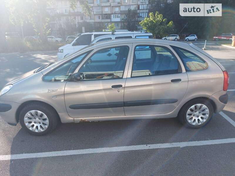 Мінівен Citroen Xsara Picasso 2002 в Києві
