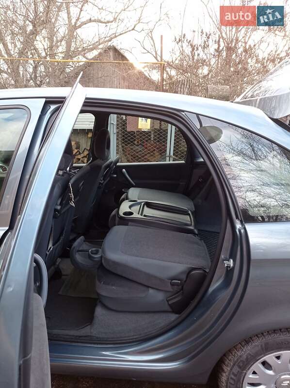 Минивэн Citroen Xsara Picasso 2009 в Александровке