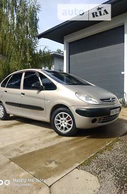 Мінівен Citroen Xsara Picasso 2002 в Ужгороді