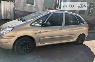 Мінівен Citroen Xsara Picasso 2001 в Чернігові