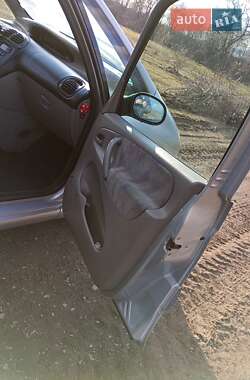 Минивэн Citroen Xsara Picasso 2002 в 