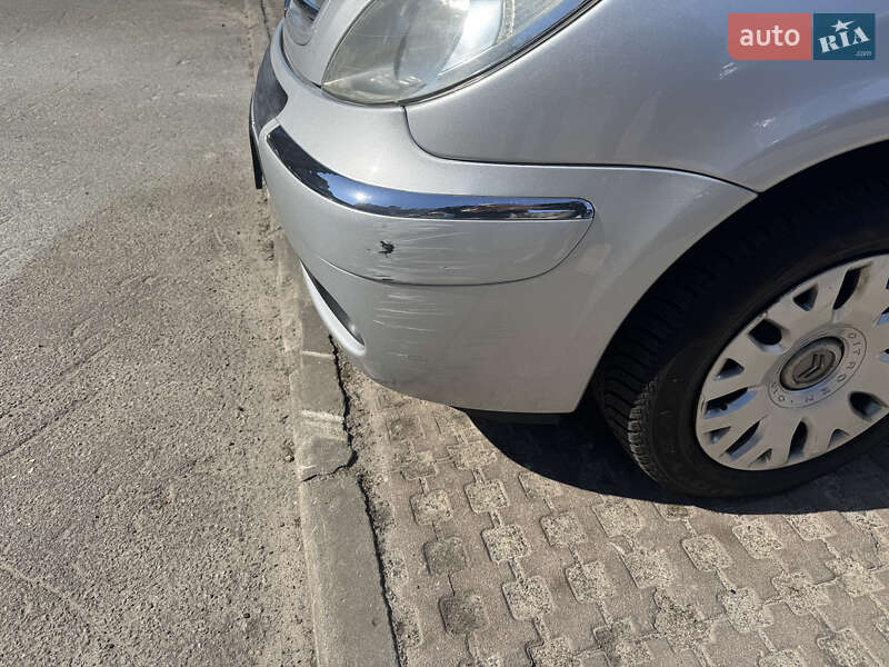 Минивэн Citroen Xsara Picasso 2009 в Киеве фото 9 Минивэн Citroen Xsara Picasso 2009 в Киеве