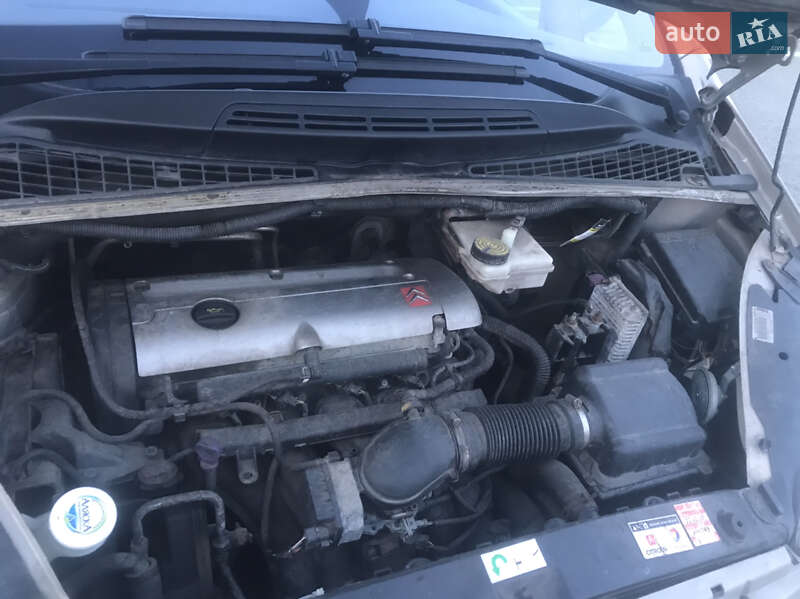 Минивэн Citroen Xsara Picasso 2006 в Корсуне-Шевченковском фото 19 Минивэн Citroen Xsara Picasso 2006 в Корсуне-Шевченковском