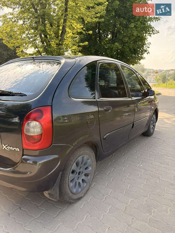 Минивэн Citroen Xsara Picasso 2002 в Сокале
