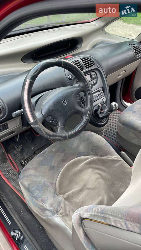 Мінівен Citroen Xsara Picasso 2000 в Рівному