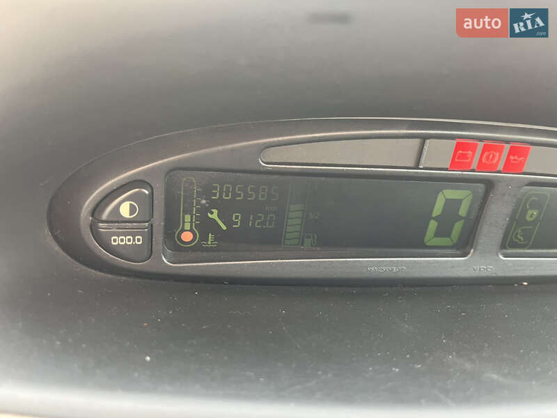 Мінівен Citroen Xsara Picasso 2000 в Луцьку