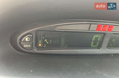 Минивэн Citroen Xsara Picasso 2000 в 